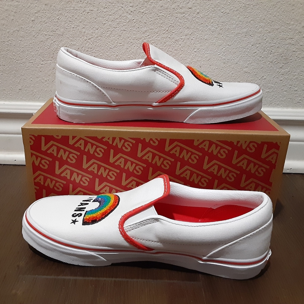 Vans - Picture 3 of 4